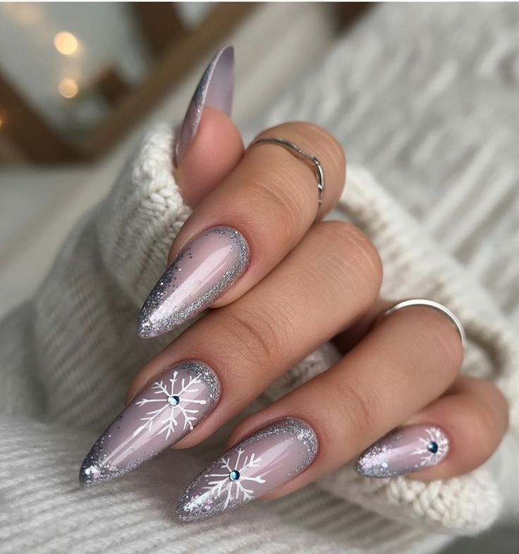 χριστουγεννιάτικα-νύχια-με-σχέδια- χριστουγεννιάτικα-νύχια-με-σχέδια-