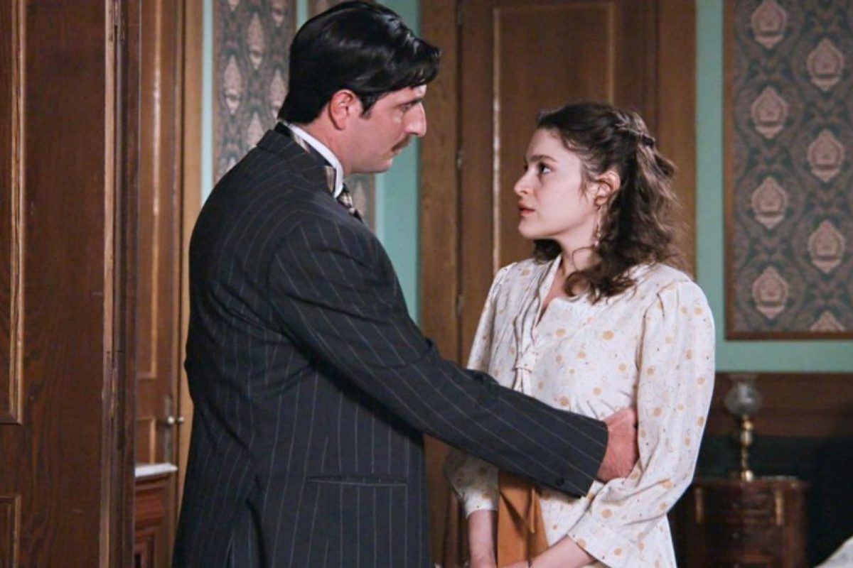 Grand Hotel: Η Αλίκη φυλακίζει τον Ρήγα και τον βασανίζει