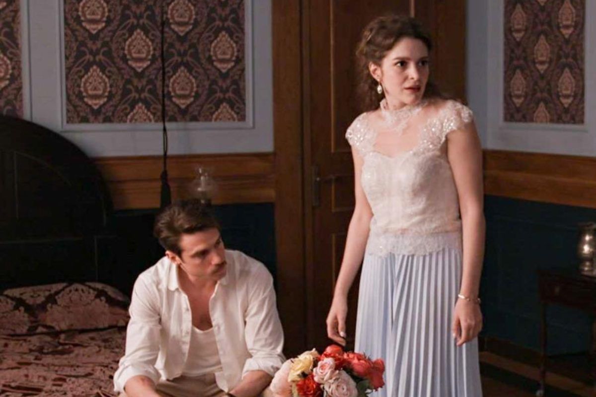 Grand Hotel: Ο Άρης βασανίζεται από τον έρωτα του για την Αλίκη και φεύγει