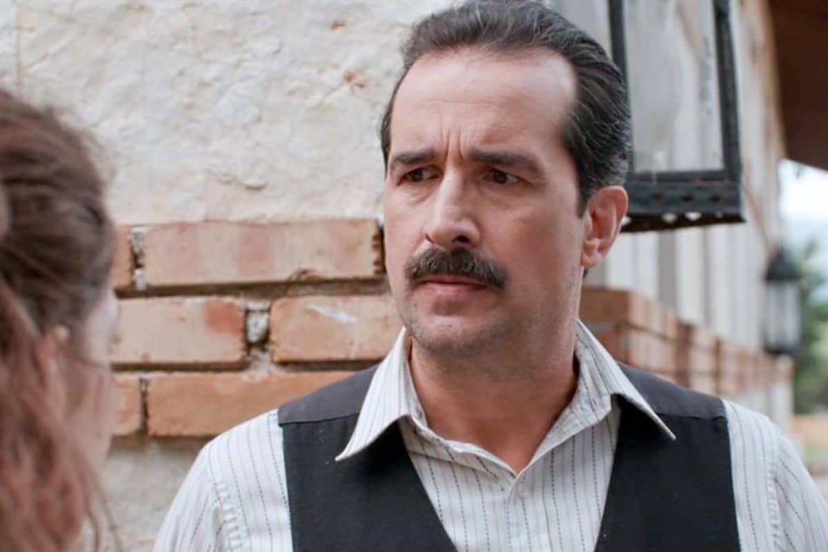 Grand Hotel: Η Μελίνα δίνει πισώπλατη μαχαιριά στον Χαραλάμπη