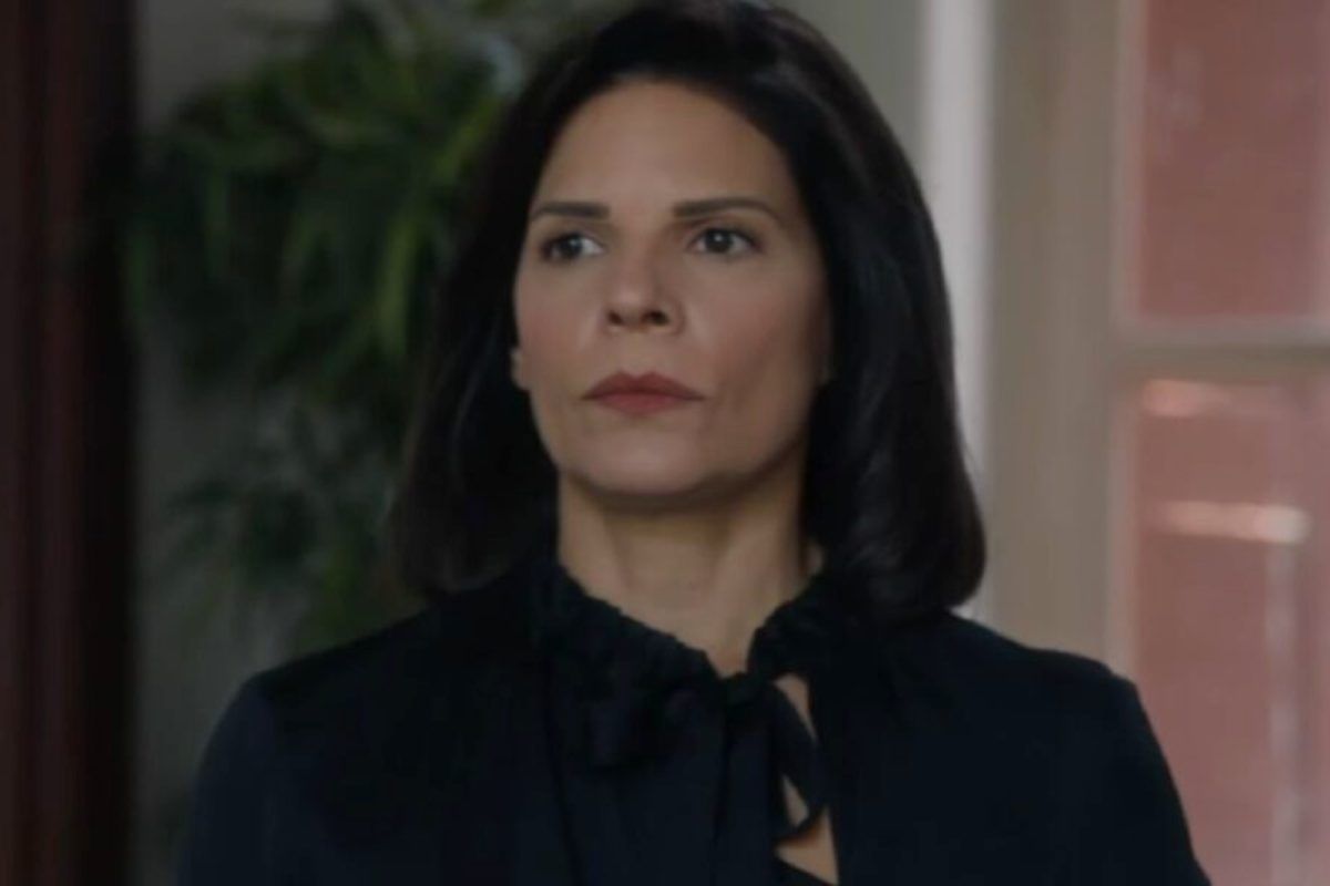 Porto Leone: Η Αλεξάνδρα μαθαίνει πως έχει εγγόνι και διεκδικεί το παιδί