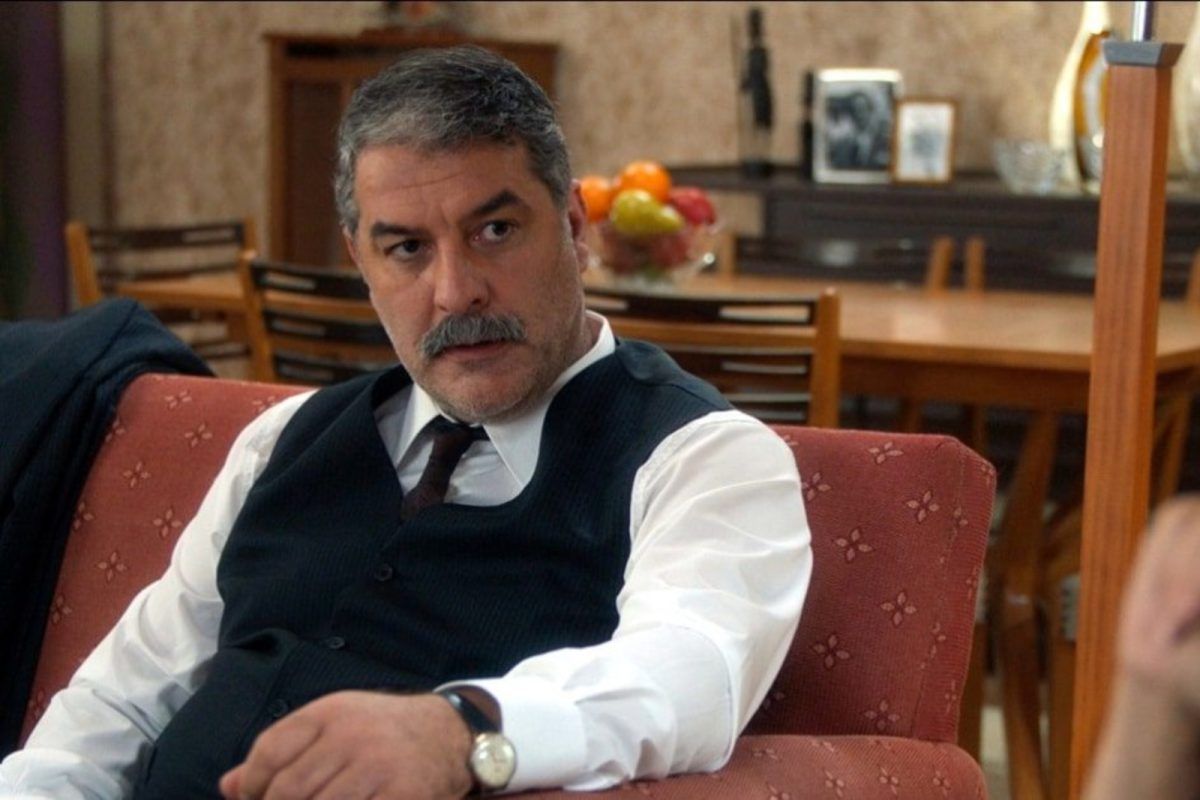 Porto Leone: O Γιάμαρης ανακαλύπτει τη βίαιη πλευρά του Ντίνου