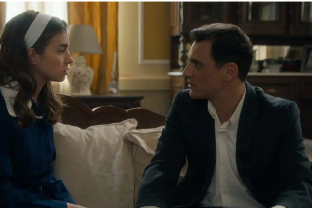 Porto Leone: Ο Ντίνος πετάει έξω τον Χρόνη και διαλύει τον αρραβώνα της κόρης του