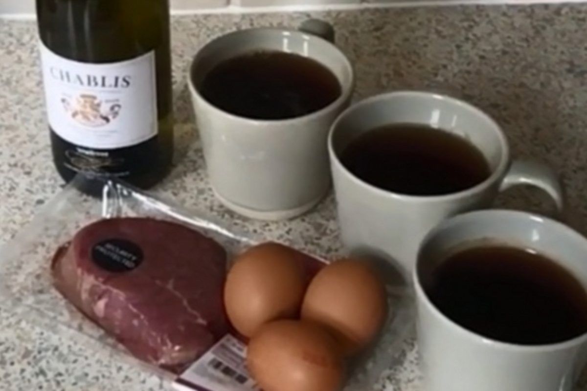 Wine and Eggs: Καταρρίπτεται η πιο δημοφιλής δίαιτα της Vogue που υποσχόταν απώλεια 2,5 κιλών σε 3 μέρες: Τι λένε οι ειδικοί