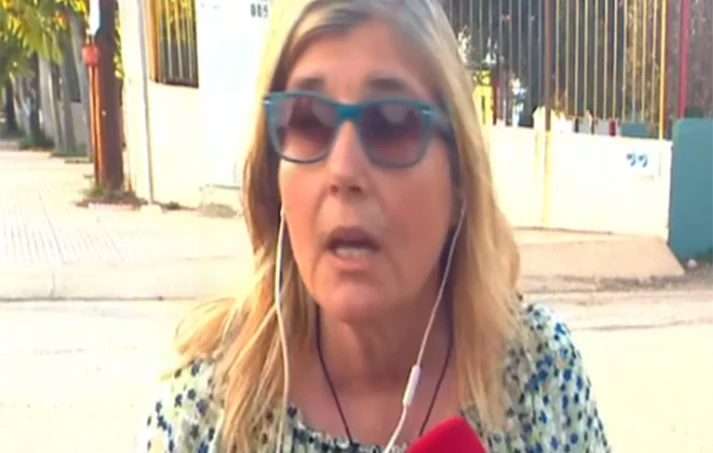 Αυτή είναι η δασκάλα που κατήγγειλε τον μαθητή της για «θωπεία»: Μιλά στην κάμερα και προβληματίζει με τα λεγόμενα της
