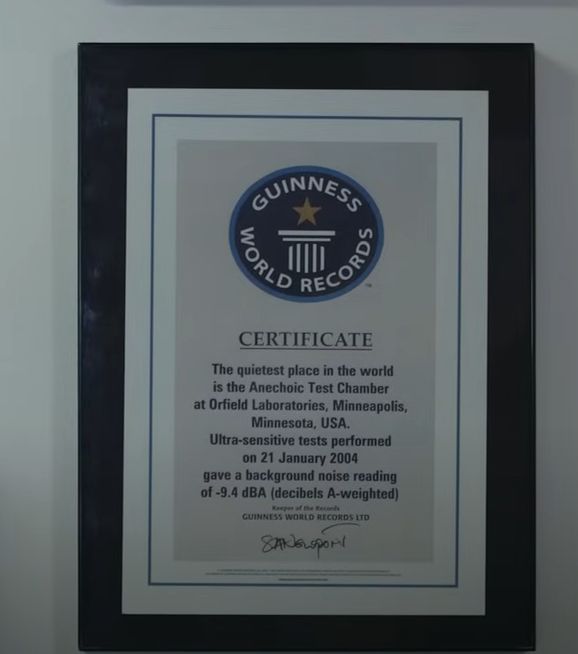 Αυτό είναι το πιο ήσυχο μέρος της Γης. Κανείς δεν μπορεί να αντέξει πάνω από 45 λεπτά. Ακούς μόνο τους παλμούς σου για ελενα αφτιαχτο