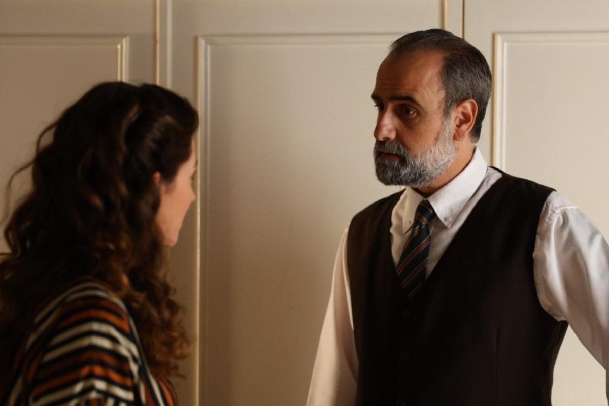 Άγιος έρωτας: Ο Παύλος διώχνει την Σοφία κακήν κακώς