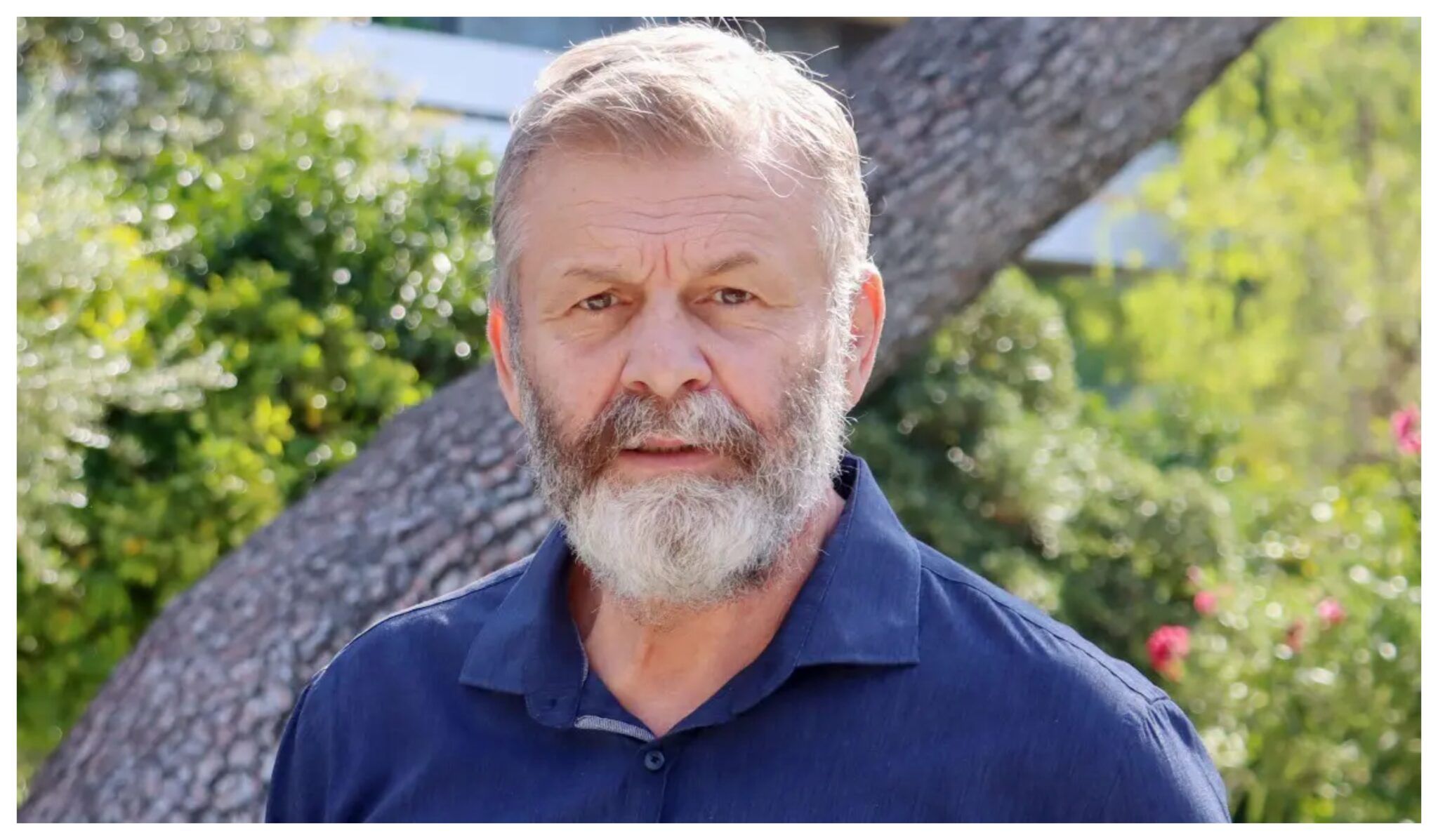 Άλλος άνθρωπος ο Απόστολος Γκλέτσος τραγουδάει στη σύντροφό του κι εκείνη του χορεύει (βίντεο)