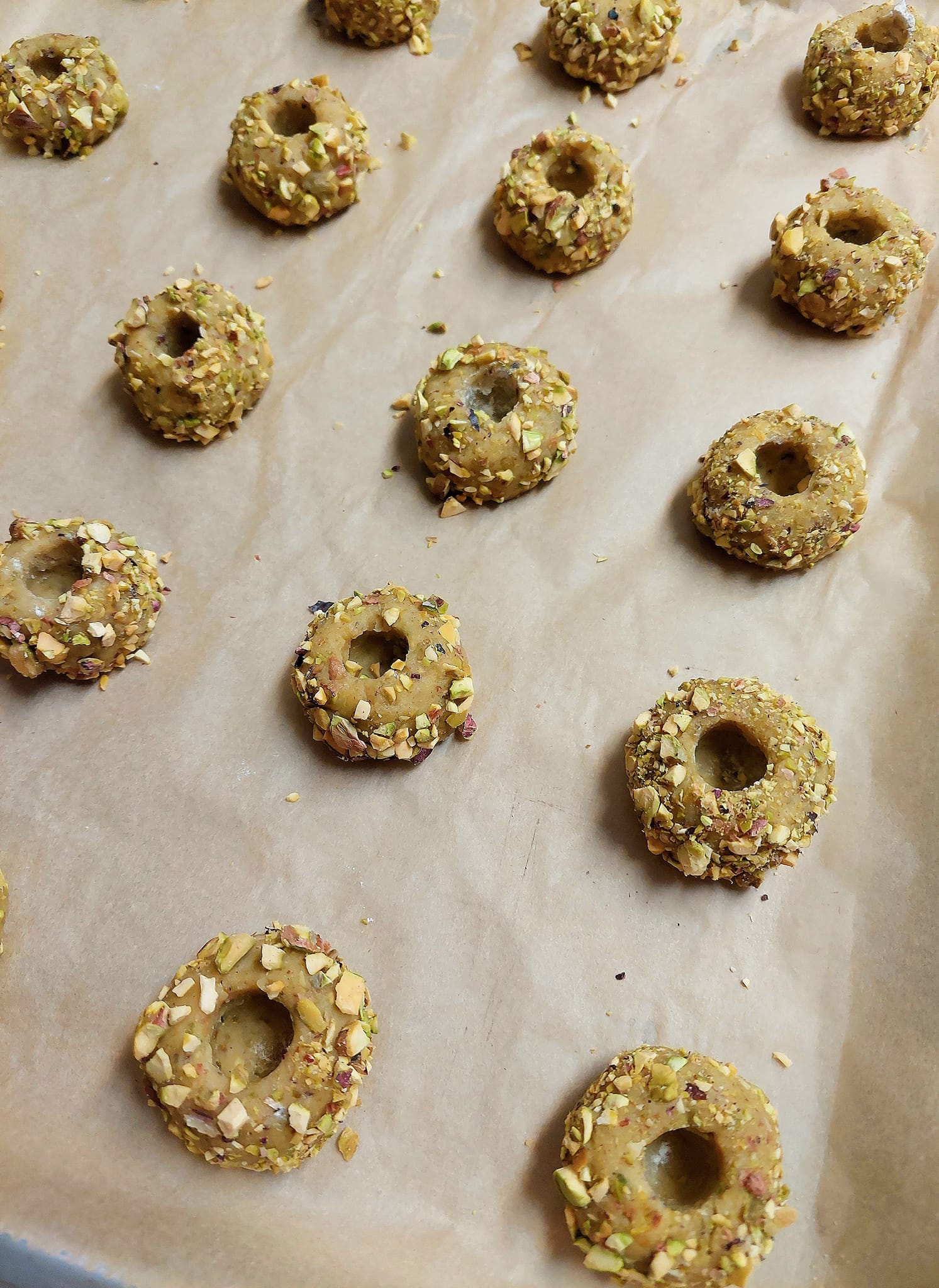 Χριστουγεννιάτικα-κουλουράκια-σαν φιστίκ- Χριστουγεννιάτικα-κουλουράκια-σαν φιστίκ-