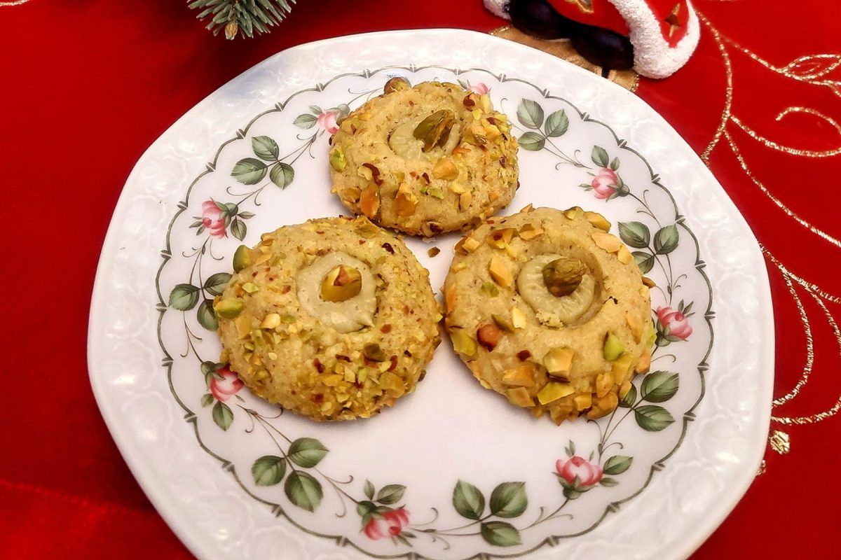 Χριστουγεννιάτικα κουλουράκια σαν φιστίκ