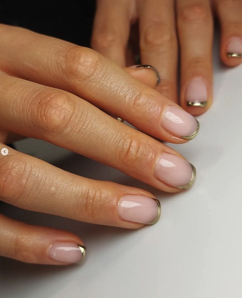 κοντά-φυσικά-νύχια-σε-χρυσό γαλλικό μανικιούρ-ιδέες- κοντά-φυσικά-νύχια-σε-χρυσό γαλλικό μανικιούρ-ιδέες-