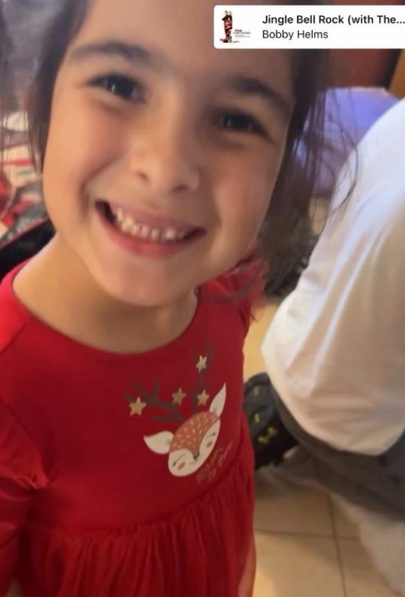 Ελένη-Χατζίδου-κόρη-