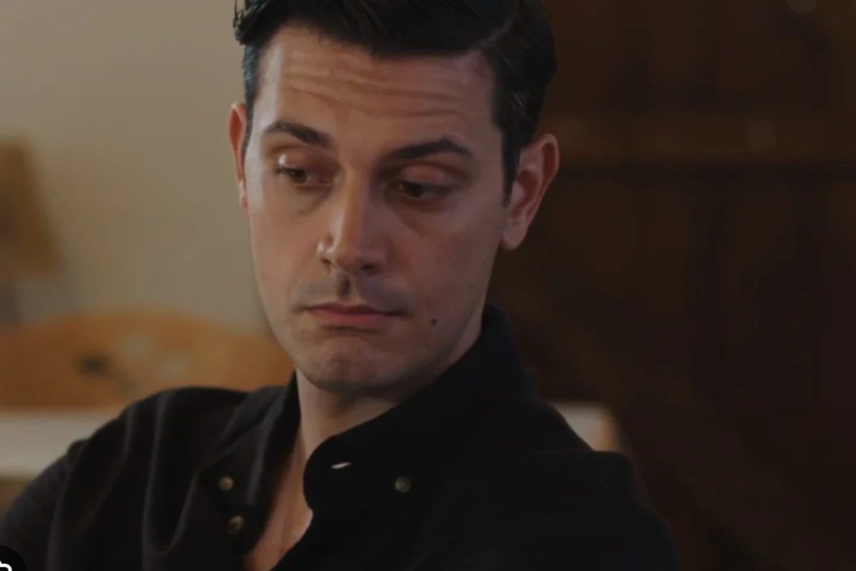 Η Γη της Ελιας : Αυτό είναι το σκοτεινό μυστικό από το παρελθόν του Μανώλη που εξηγεί γιατί ο Μανώλης  έγινε sirial Killer