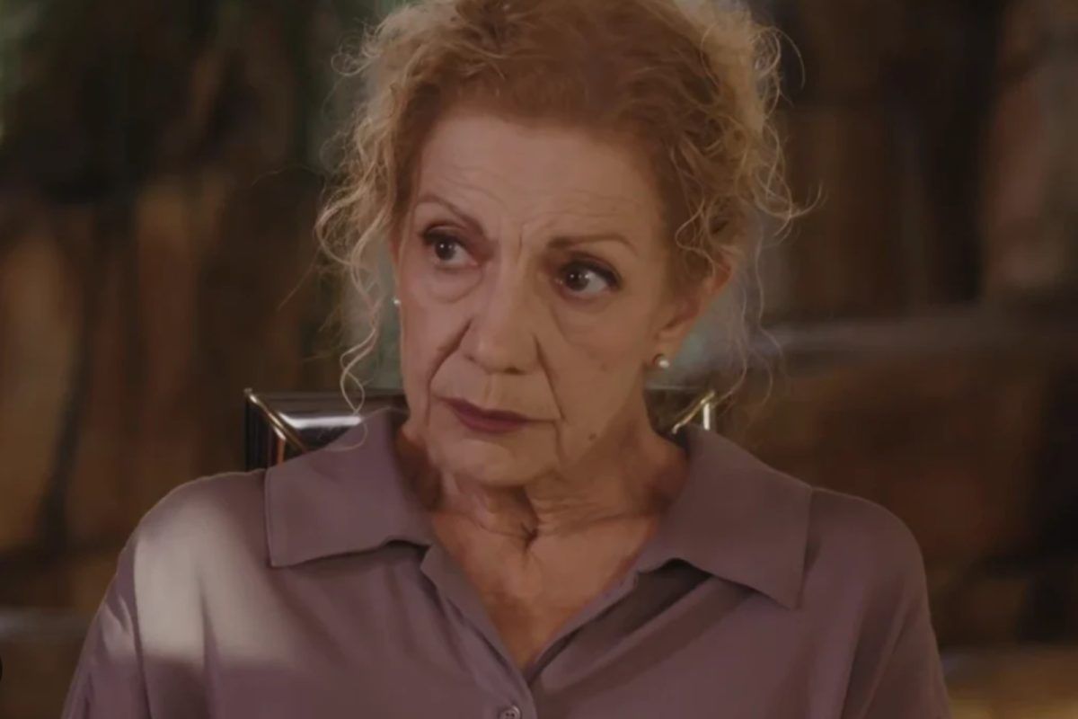 Η Γη της Ελιάς: Η Αλεξάνδρα ξαναφτιάχνει την ζωή της και ζει ευτυχισμένη