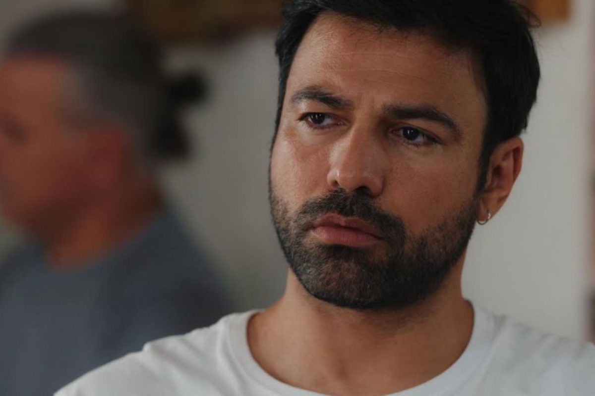 Η Γη της Ελιάς: Ο Στέφανος φεύγει οριστικά