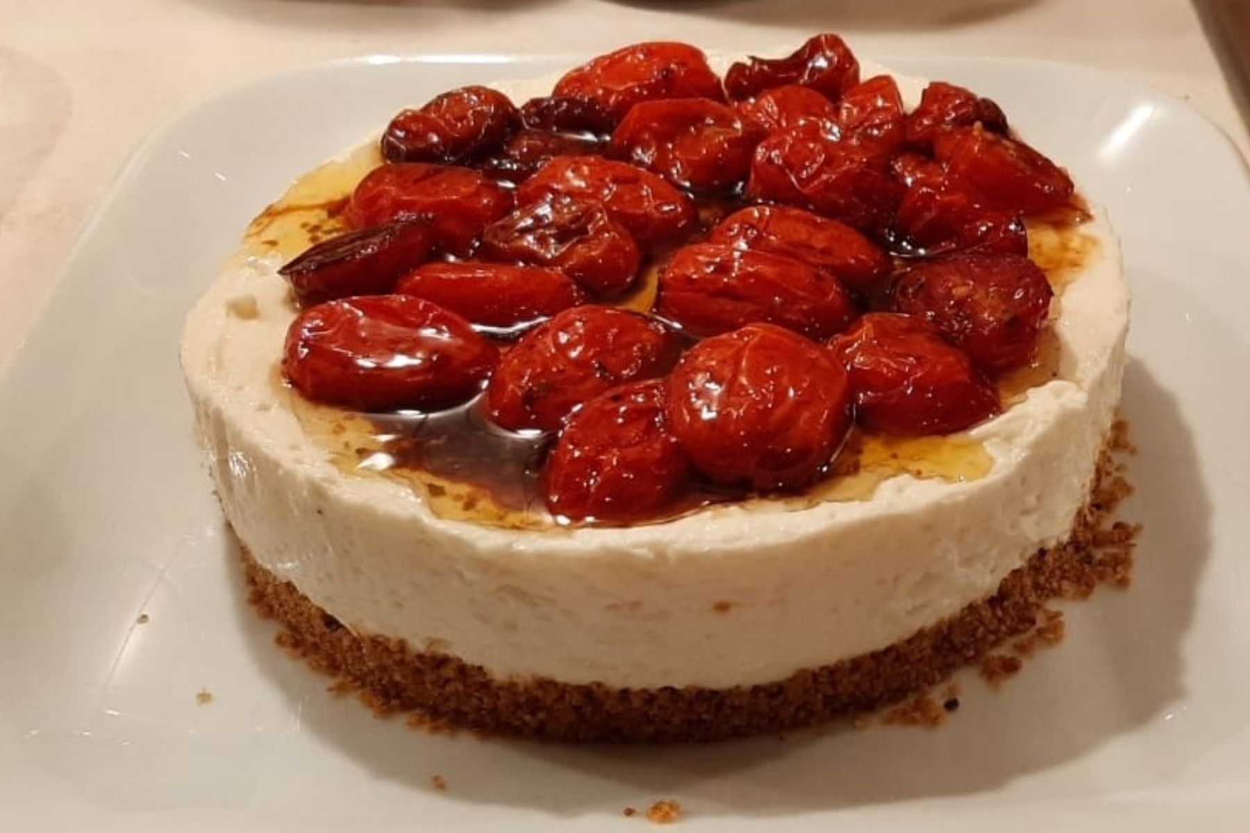 Γιορτινό ορεκτικό: Ντάκο με μους φέτας