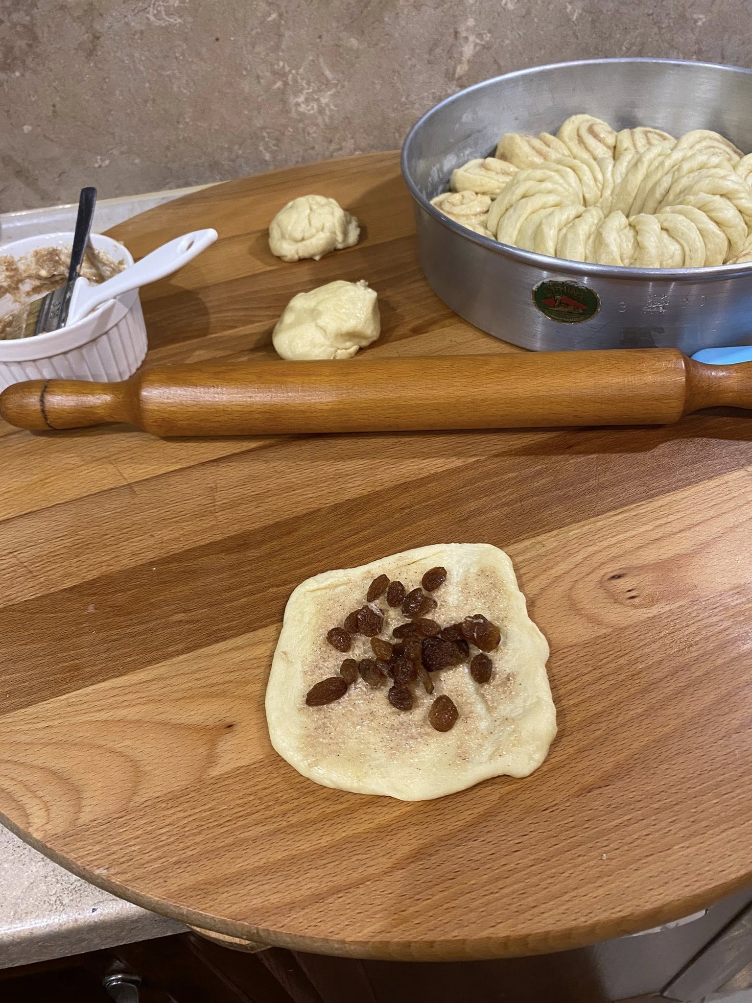 γλυκό-ψωμί-βήμα βήμα-με-σταφίδες-