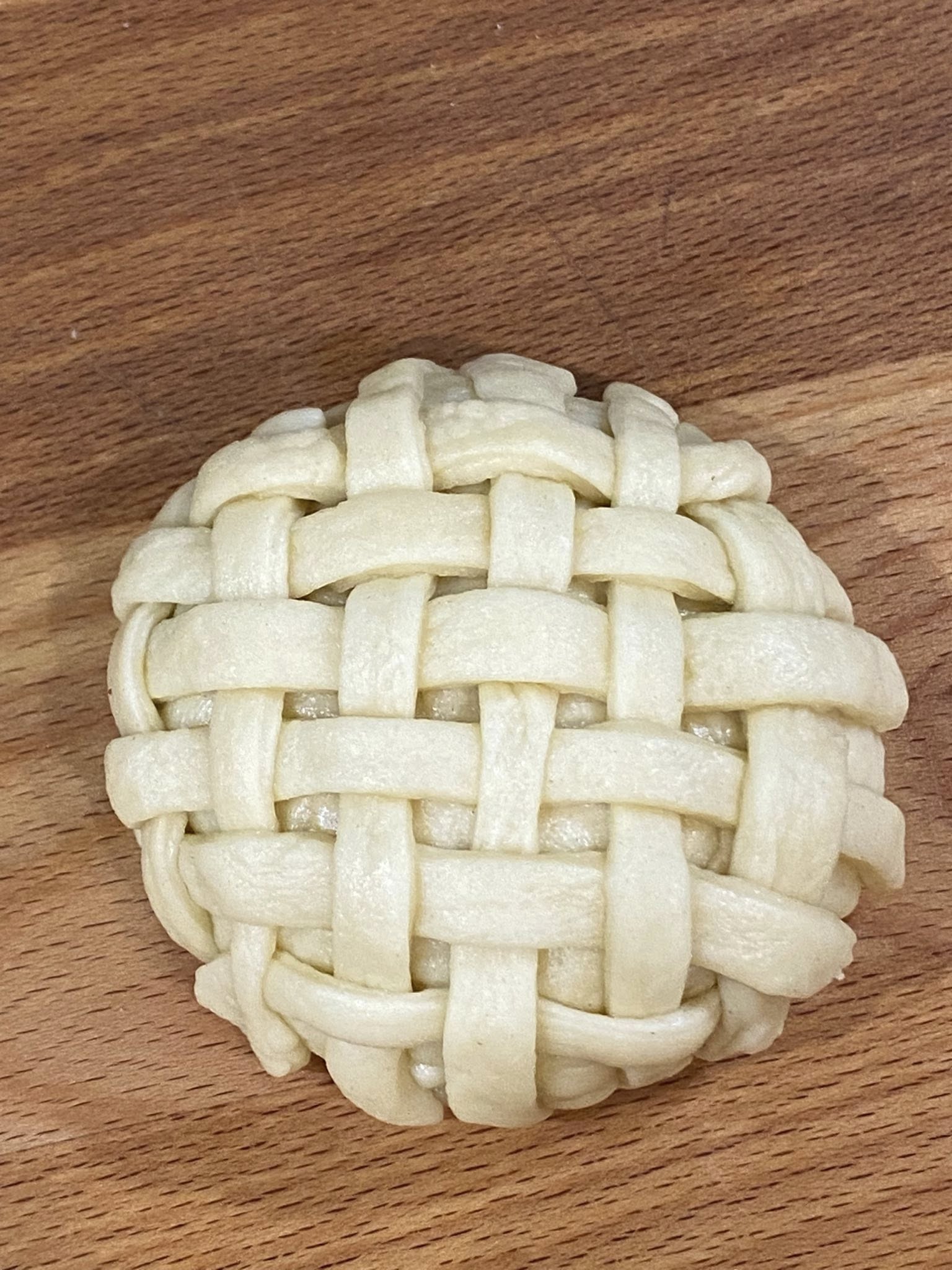 Γλυκό ψωμί για το γιορτινό τραπέζι