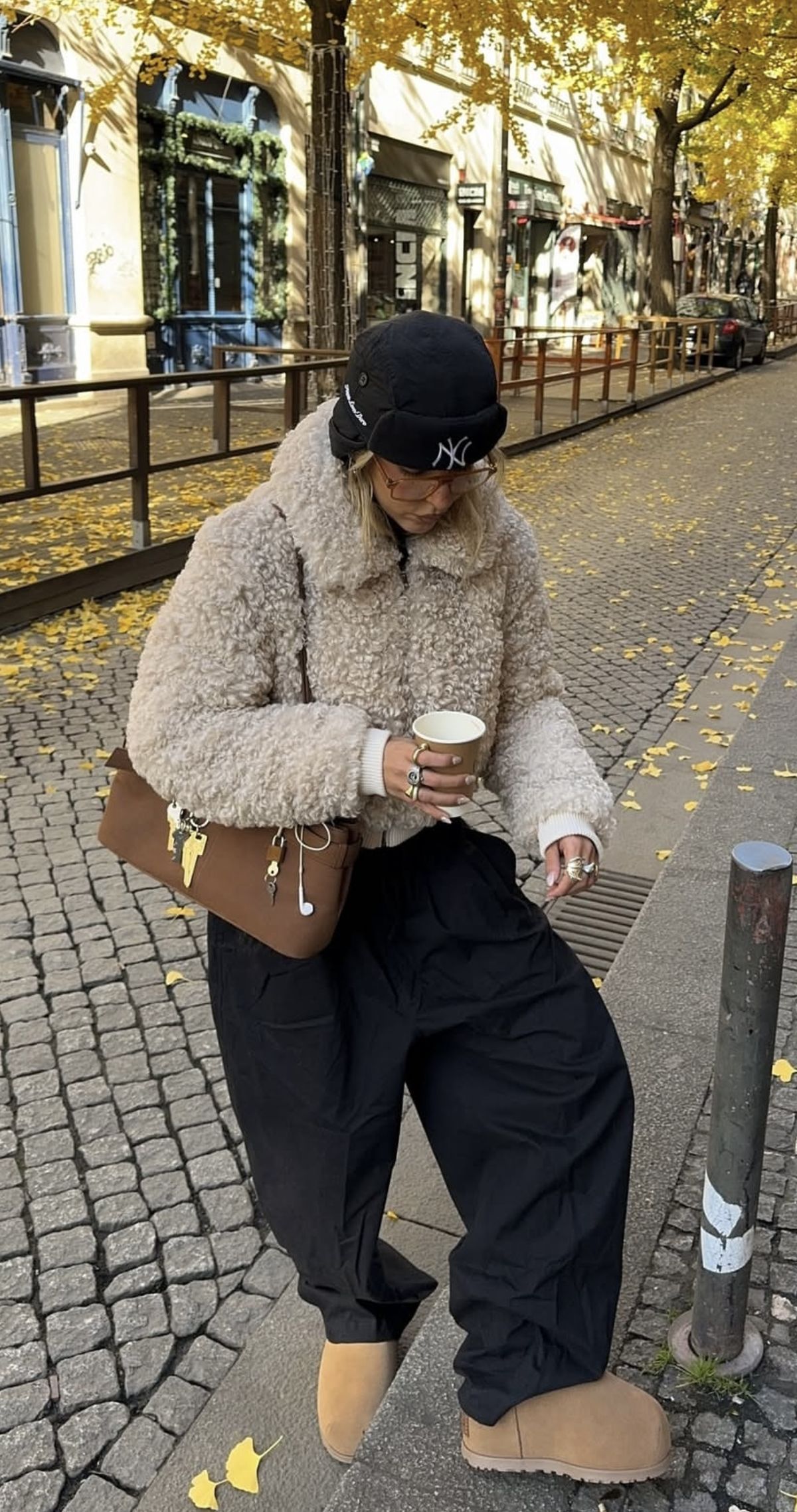 Ιδέες για να συνδυάσεις τις Ugg από το πρωί μέχρι το βράδυ