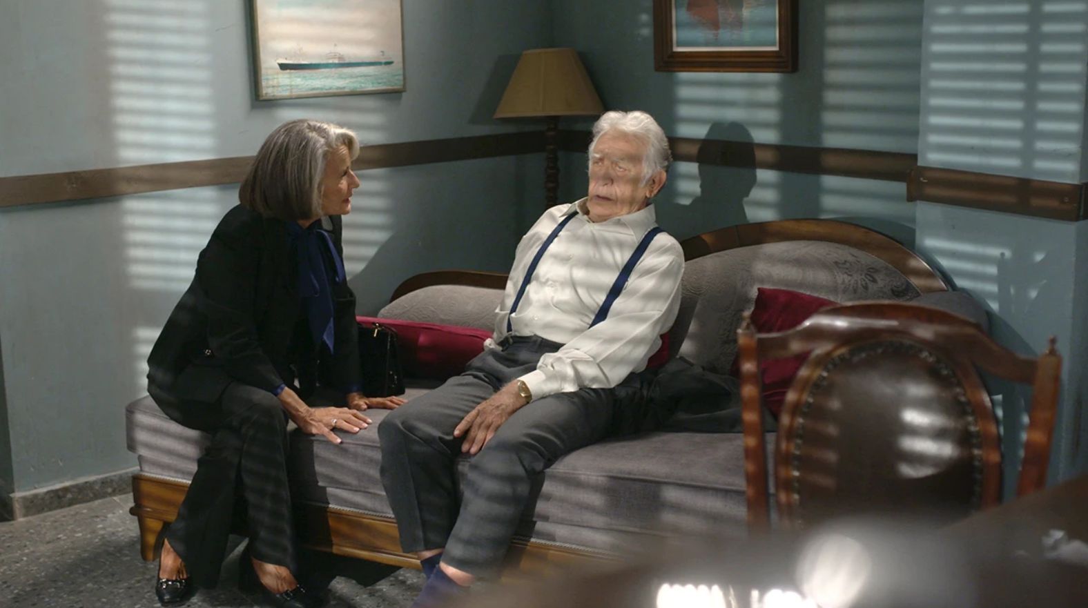 Ηλέκτρα επόμενα επεισόδια Γ’ κύκλος: 39, 40, 41, 42, 43