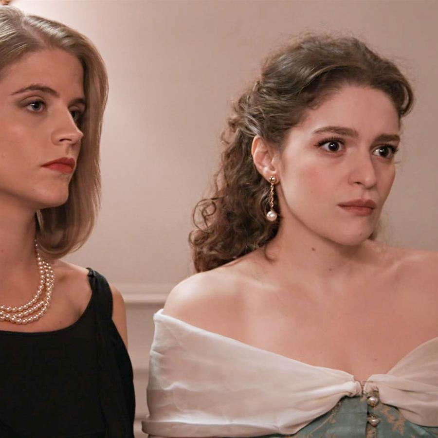 Grand Hotel-Φρίντα-Αλίκη