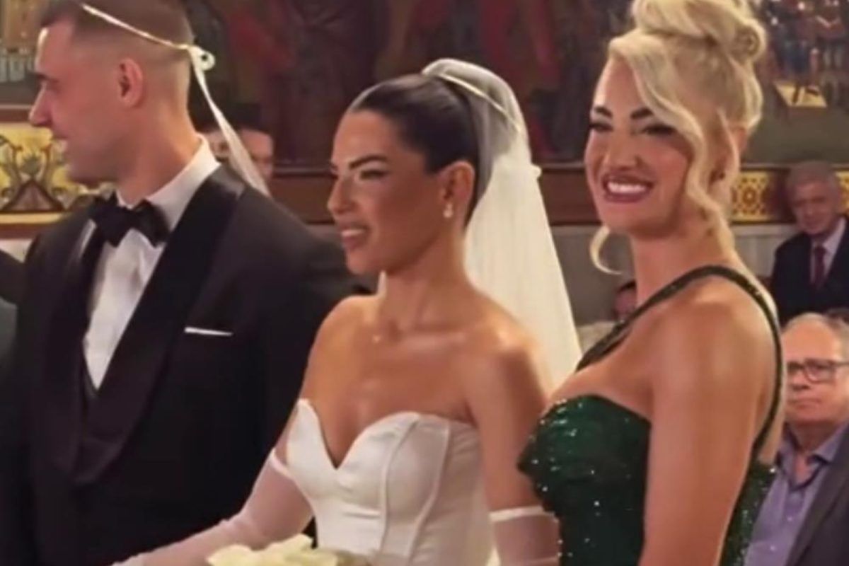 Ιωάννα Τούνη: «Θα περάσει πειθαρχικό ο ιερέας που την άφησε να μπει έτσι στην Εκκλησία»