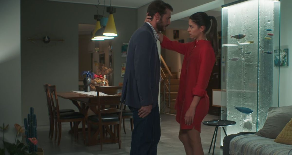 Μία Νύχτα Μόνο-Σάββας-Μίνα 