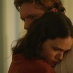 Να μ αγαπάς: Ο Μάκης φωτογραφίζει κρυφά Ορφέα και Φωτεινή και τους καταστρέφει