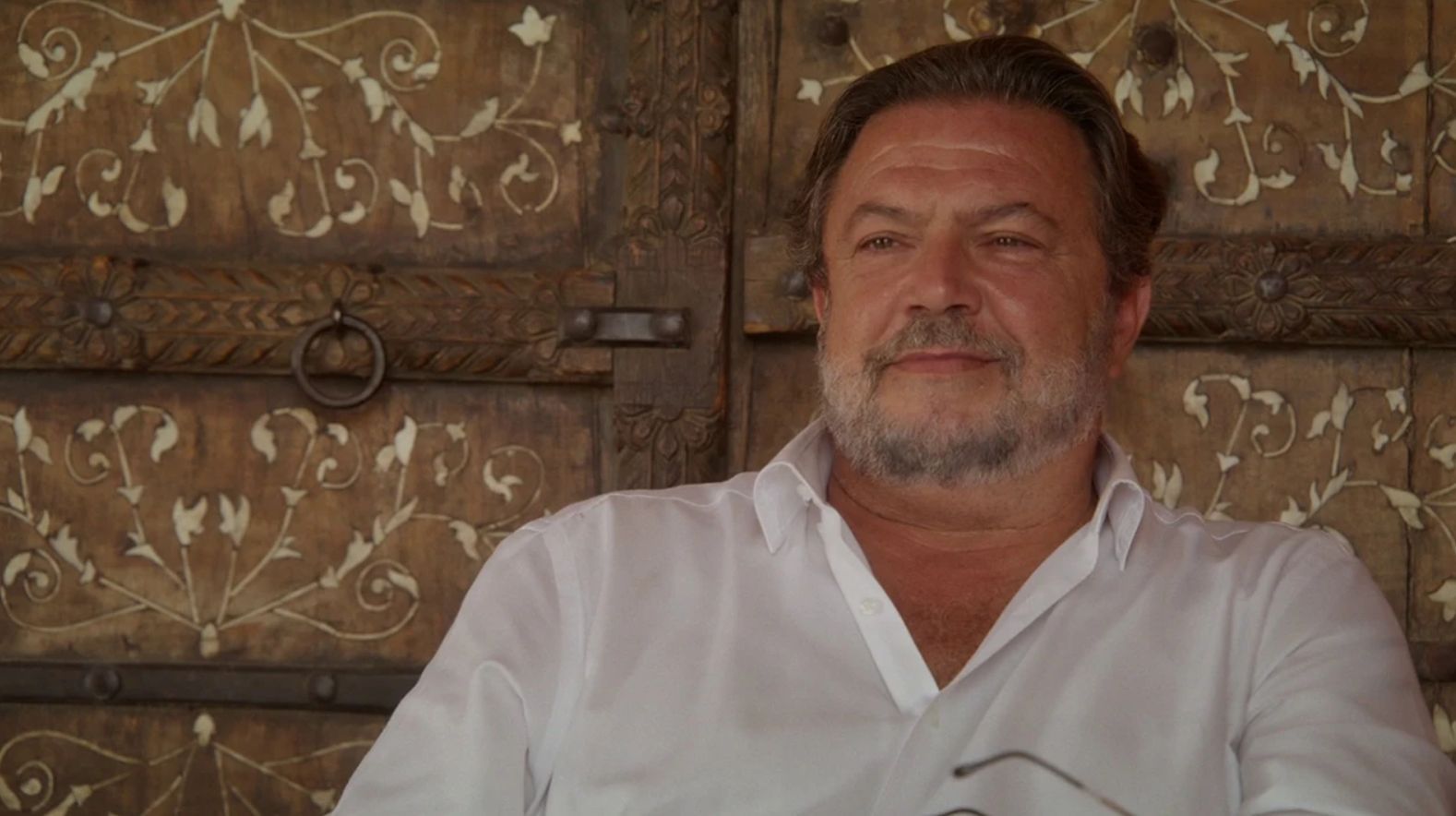 Να μ’ αγαπάς-Θεόφιλος