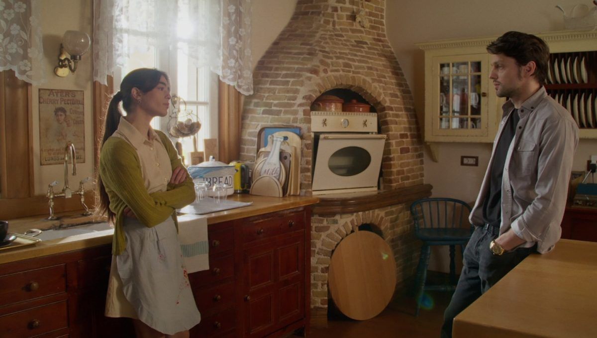 Να μ' αγαπάς