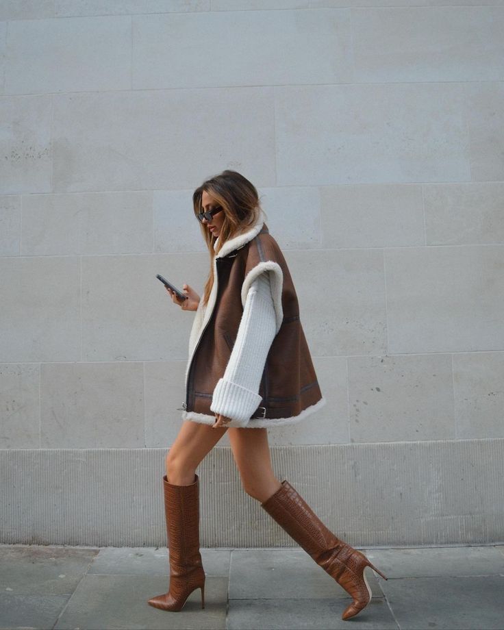 καφέ-δερμάτινες μπότες-με-μπουφάν-