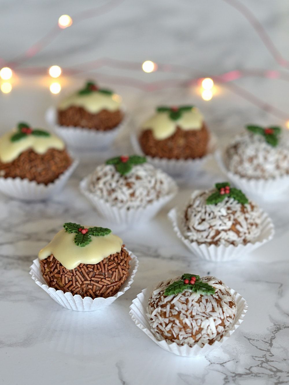 τρουφάκια-με-τρούφα-και-λιωμένη σοκολάτα-