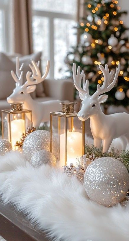 Οι ωραιότερες ιδέες Χριστουγεννιάτικης διακόσμησης για το τραπεζάκι του σαλονιού