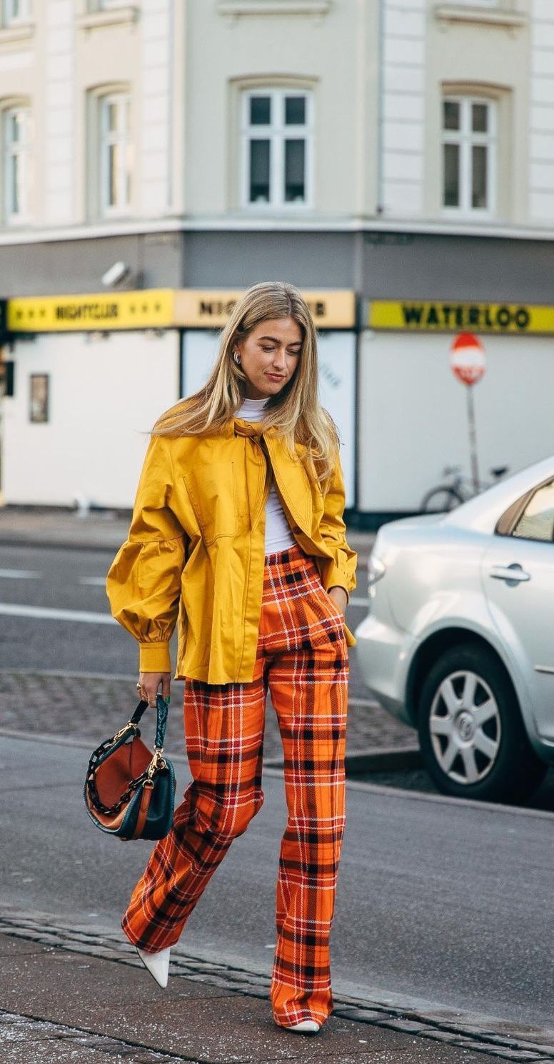 πορτοκαλί-καρό-παντελόνι-με-κίτρινο jacket-