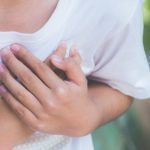 Ορθοστατική ταχυκαρδία: Τι είναι το σύνδρομο που χτυπά τους εφήβους και ποια τα επικίνδυνα συμπτώματα του;