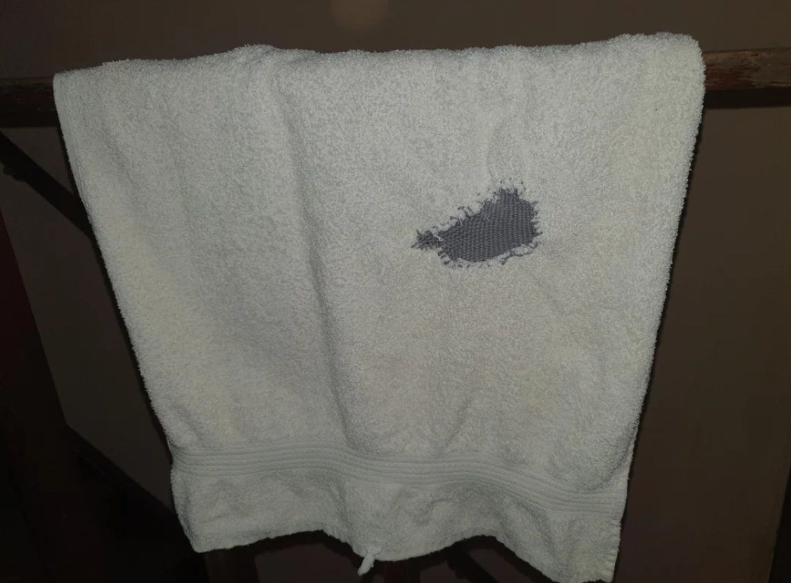 μπάλωμα-στη-πετσέτα- μπάλωμα-στη-πετσέτα-