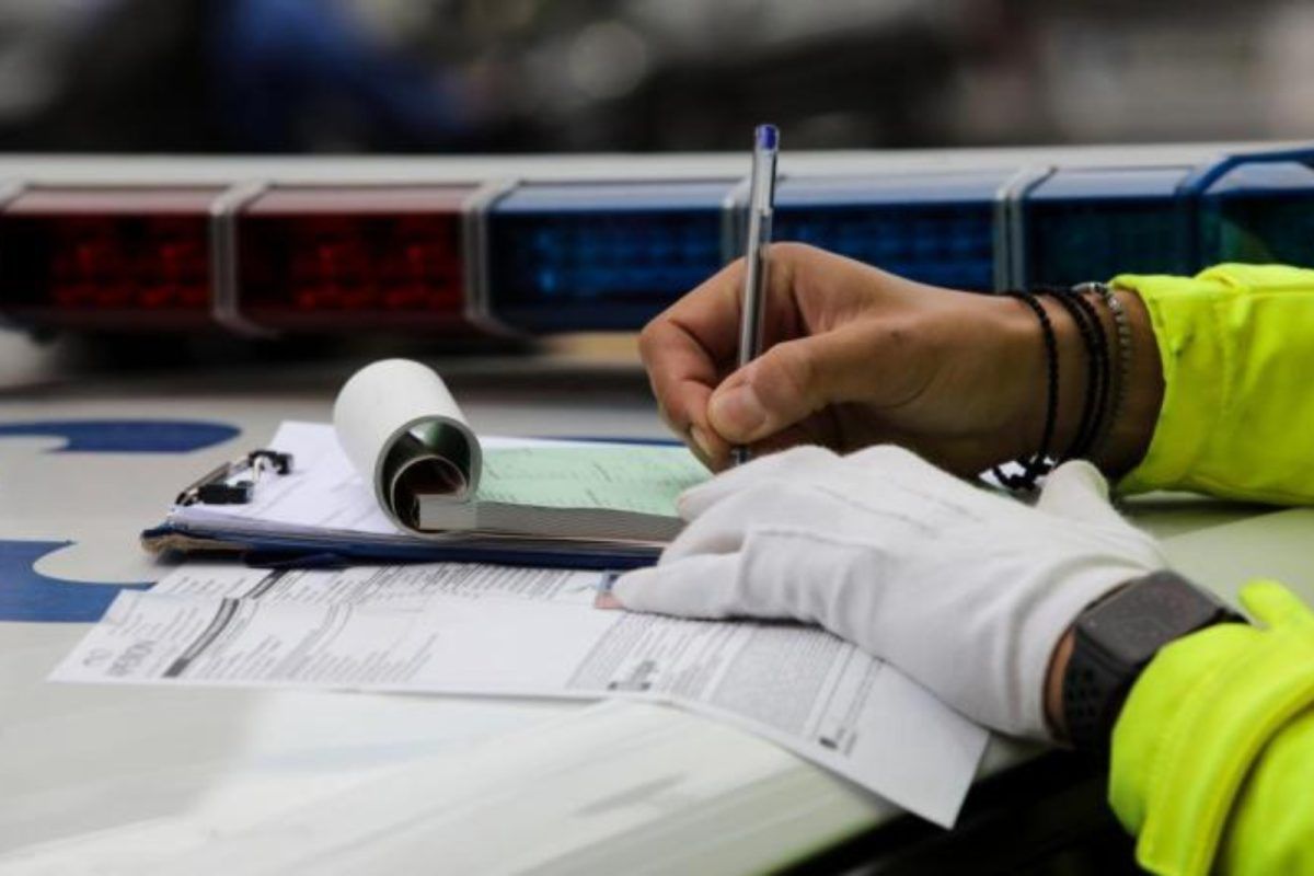 Πρόστιμο 350 ευρώ σε όσους δεν έχουν αυτό μέσα στο αυτοκίνητο τους