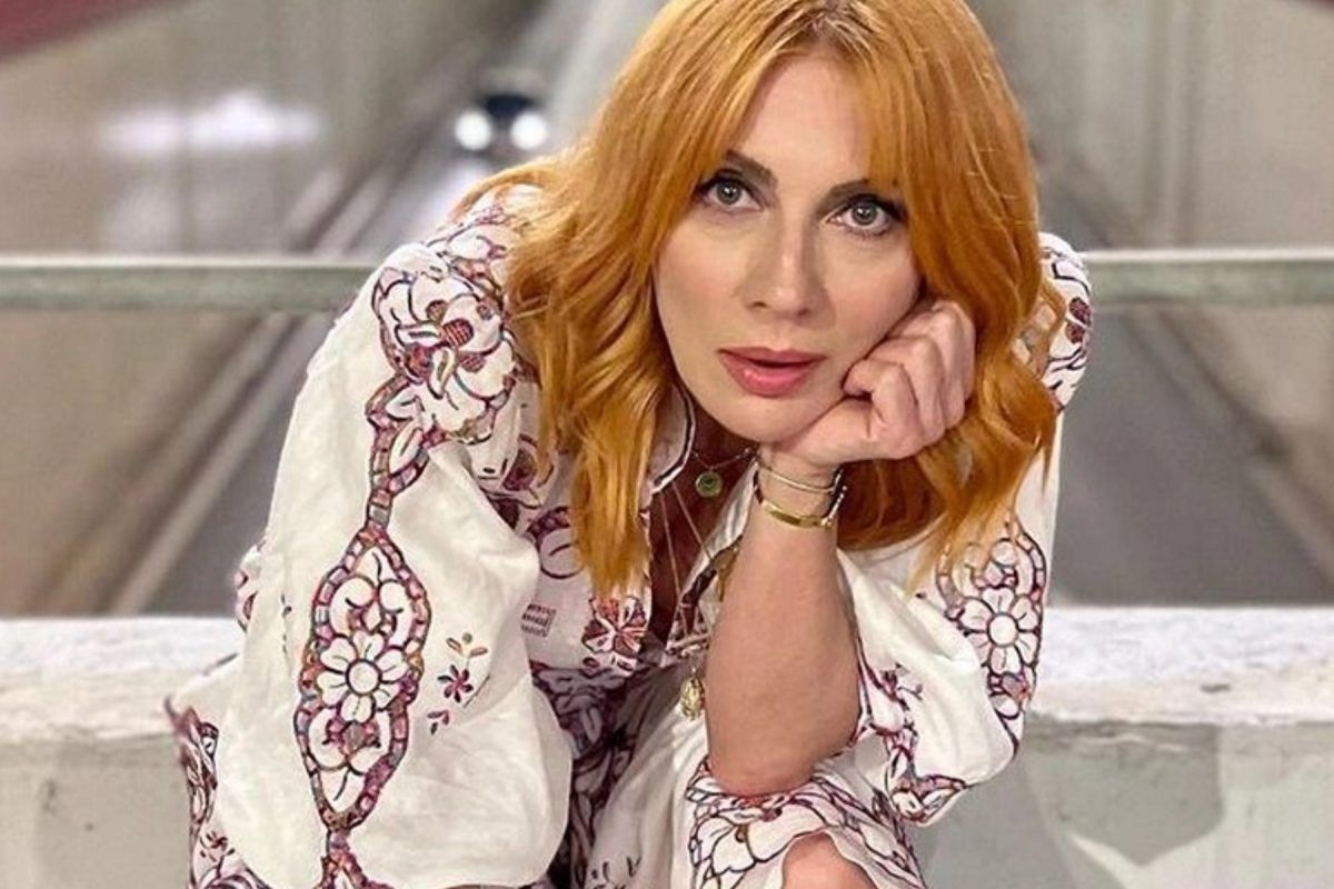 Σμαράγδα Καρύδη-