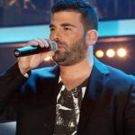 Ο Σπύρος Μαρτίκας ανέβασε φωτογραφία με τον Παντελή Παντελίδη και το «στημένο τραπέζι τζόγου» την βραδιά του θανάτου του