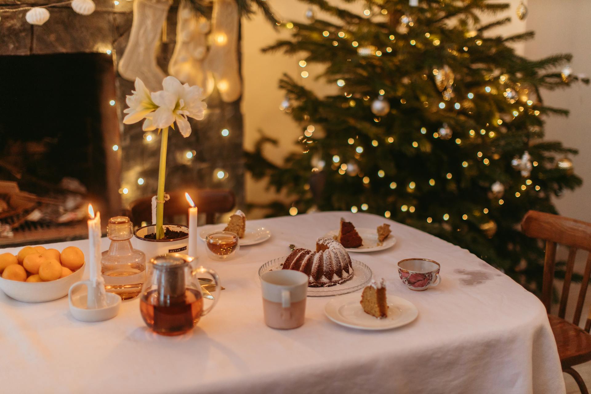 χριστουγεννιάτικο-τραπέζι- χριστουγεννιάτικο-τραπέζι-