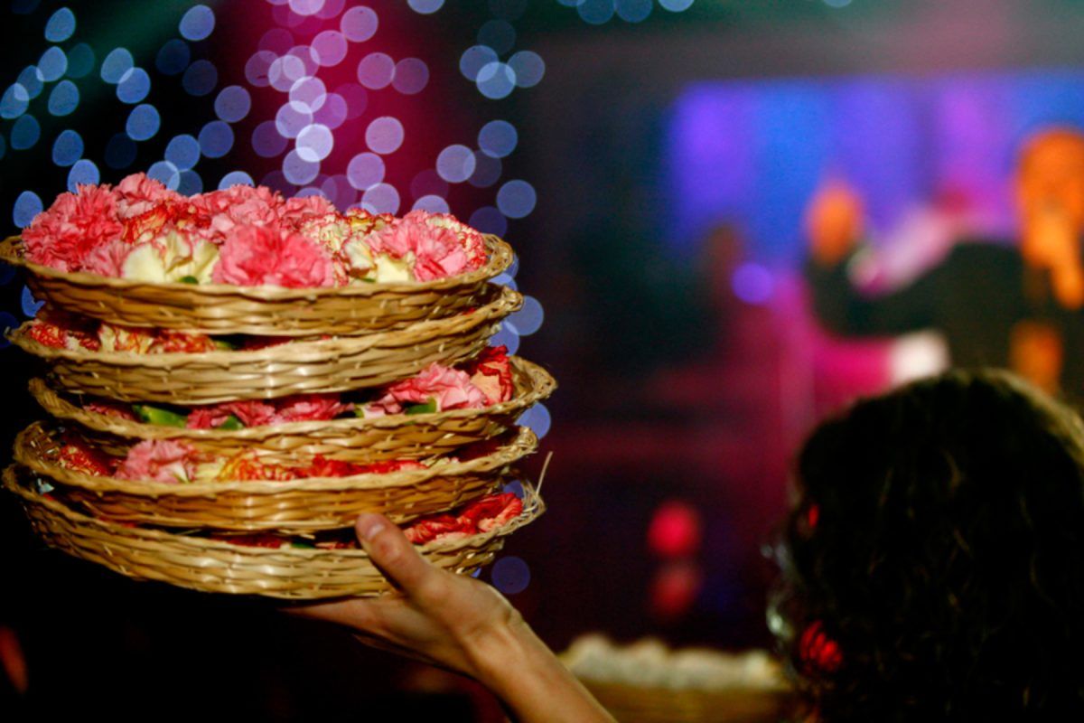 μπουζούκια-