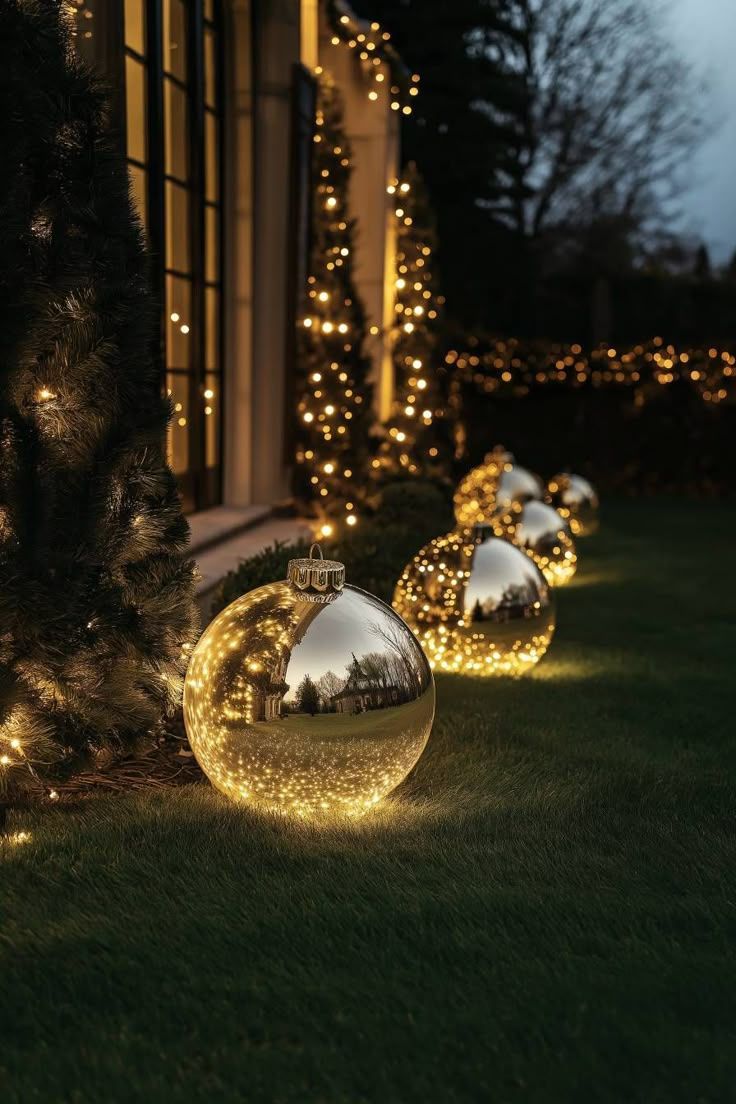 Τάσεις Χριστουγεννιάτικου στολισμού εξωτερικών χώρων 2025