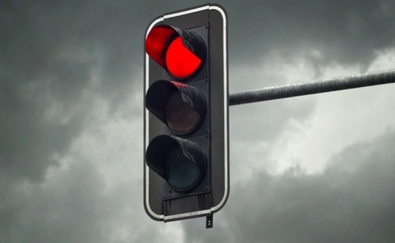 κόκκινο-φανάρι- κόκκινο-φανάρι-