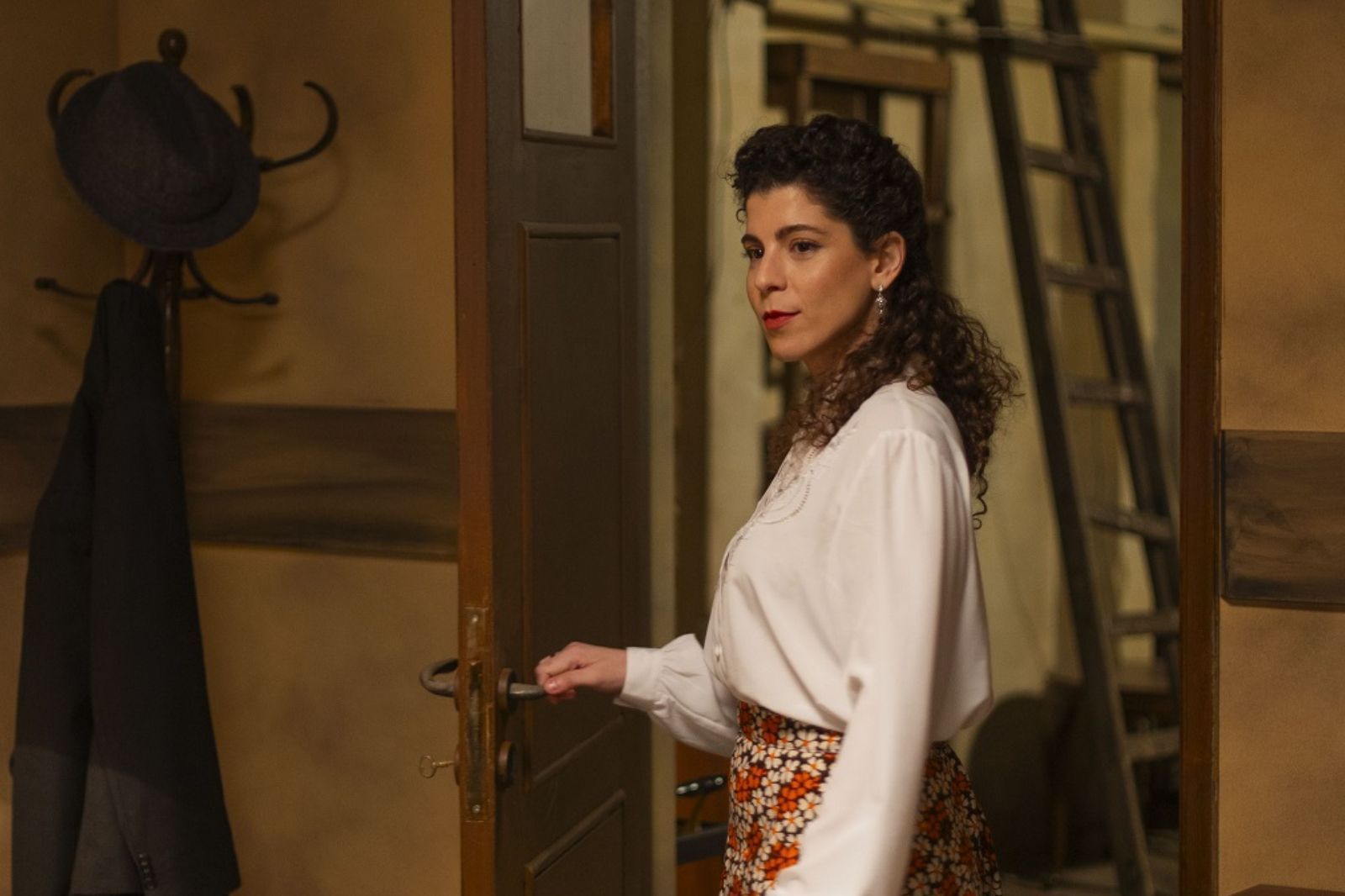 Το σπίτι δίπλα στο ποτάμι-Ασπασία- Το σπίτι δίπλα στο ποτάμι-Ασπασία-