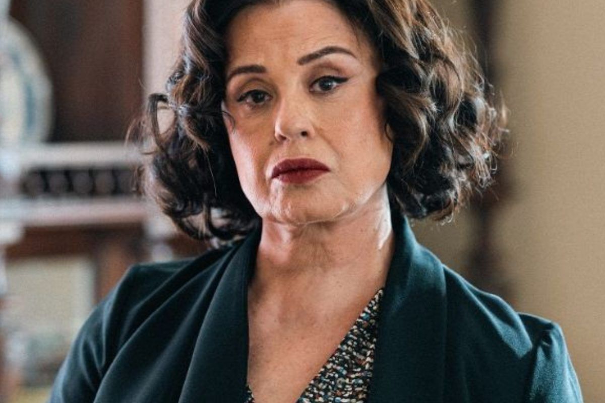 Το Σπίτι Δίπλα στο Ποτάμι-Ευανθία-