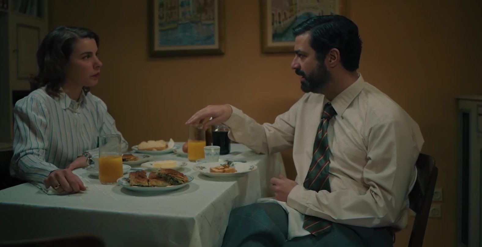 Το σπίτι δίπλα στο ποτάμι-Ιουλία-Φωκάς Το σπίτι δίπλα στο ποτάμι-Ιουλία-Φωκάς