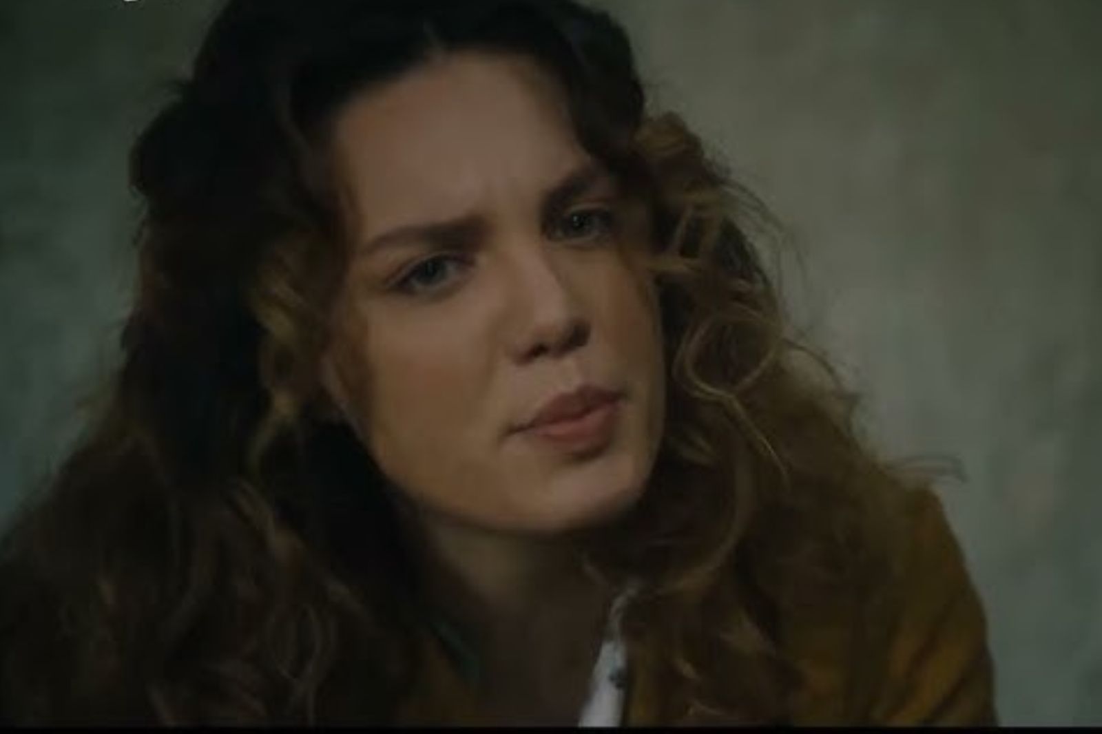 Το σπίτι δίπλα στο ποτάμι-Πολυξένη Το σπίτι δίπλα στο ποτάμι-Πολυξένη