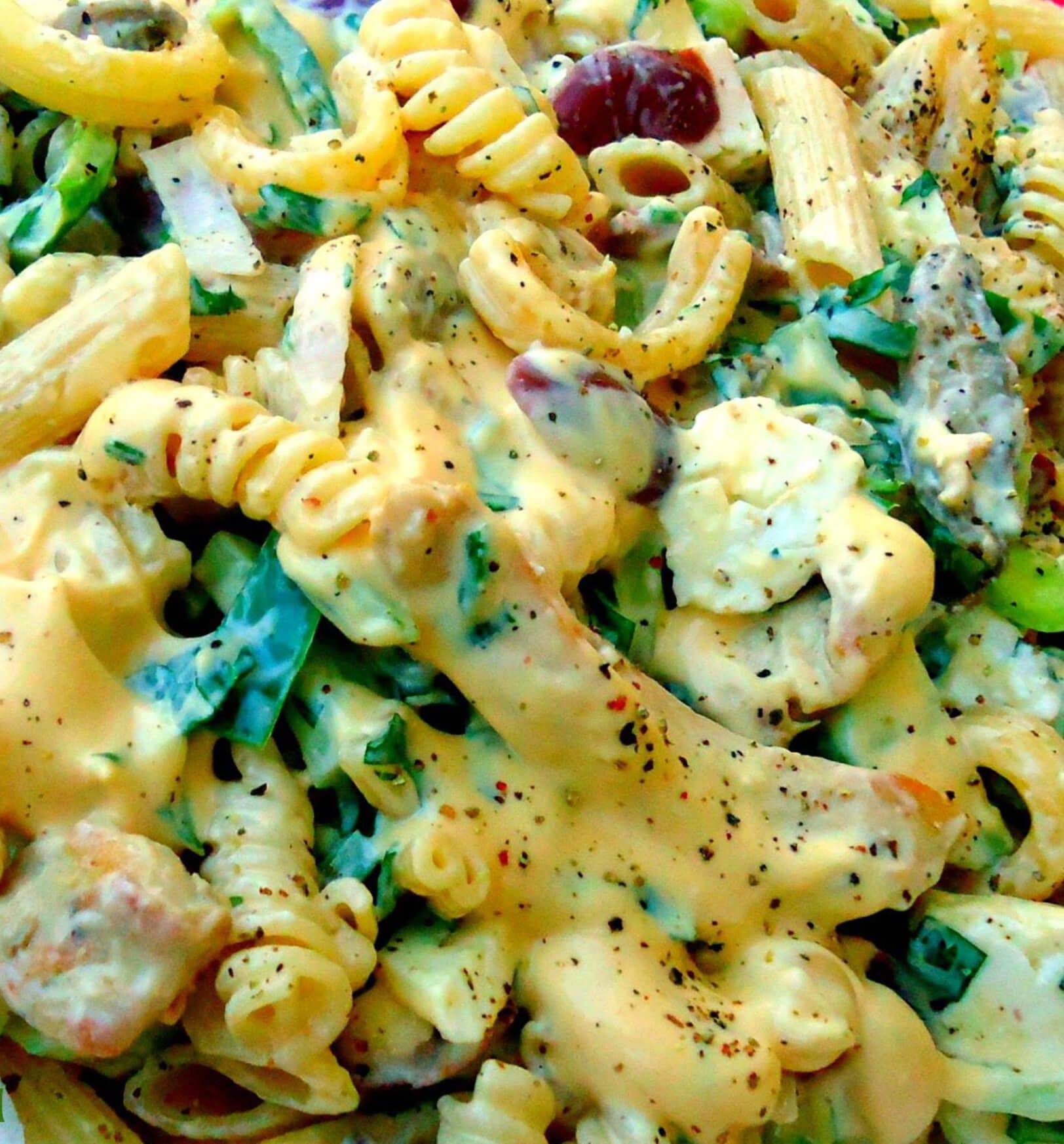 μακαρονοσαλάτα-με-κίτρινη σώς- μακαρονοσαλάτα-με-κίτρινη σώς-