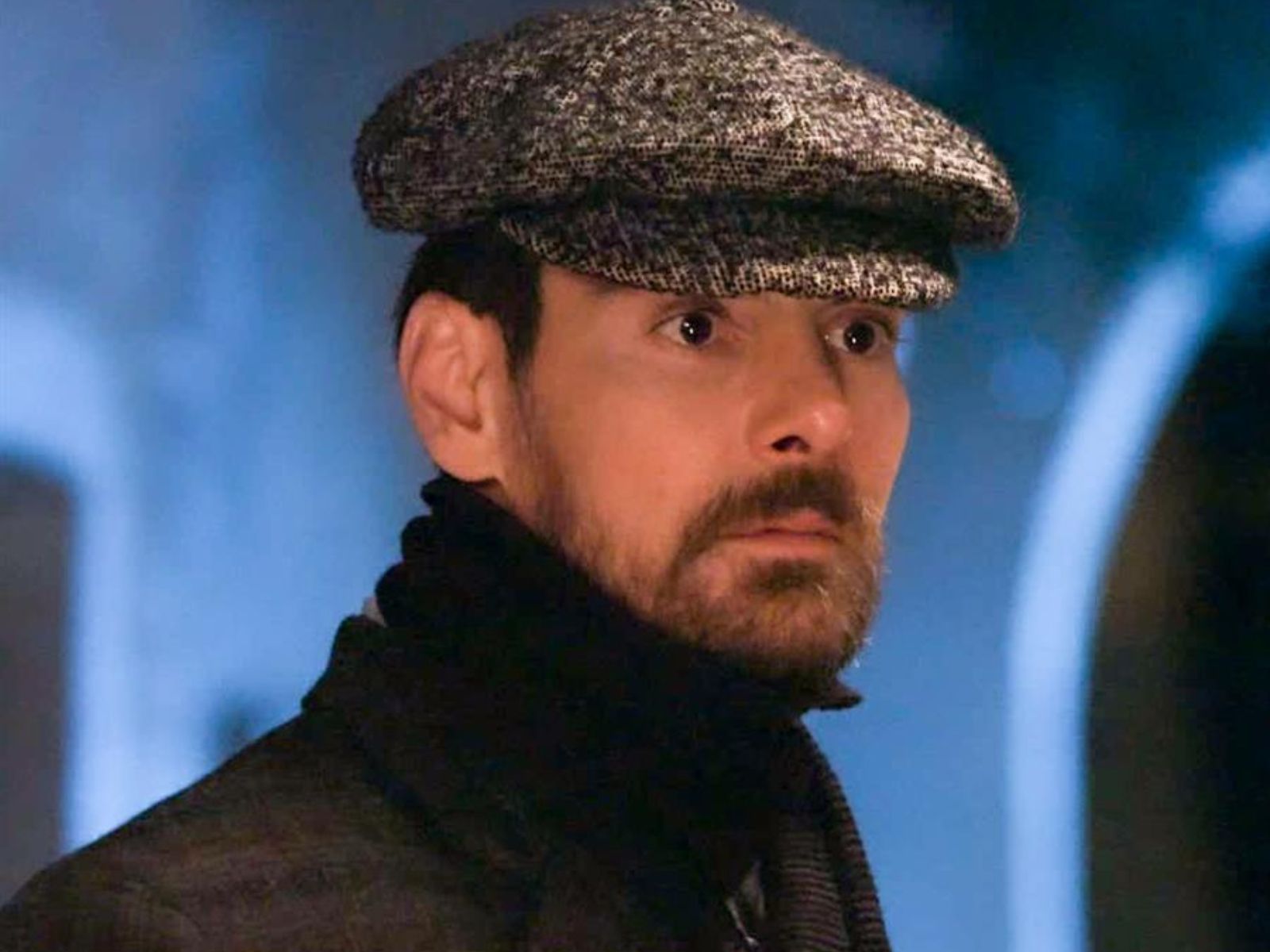 Grand Hotel: Η Αλίκη παραδίνεται στην αγκαλιά του Άρη την στιγμή που επιστρέφει ο Πέτρος