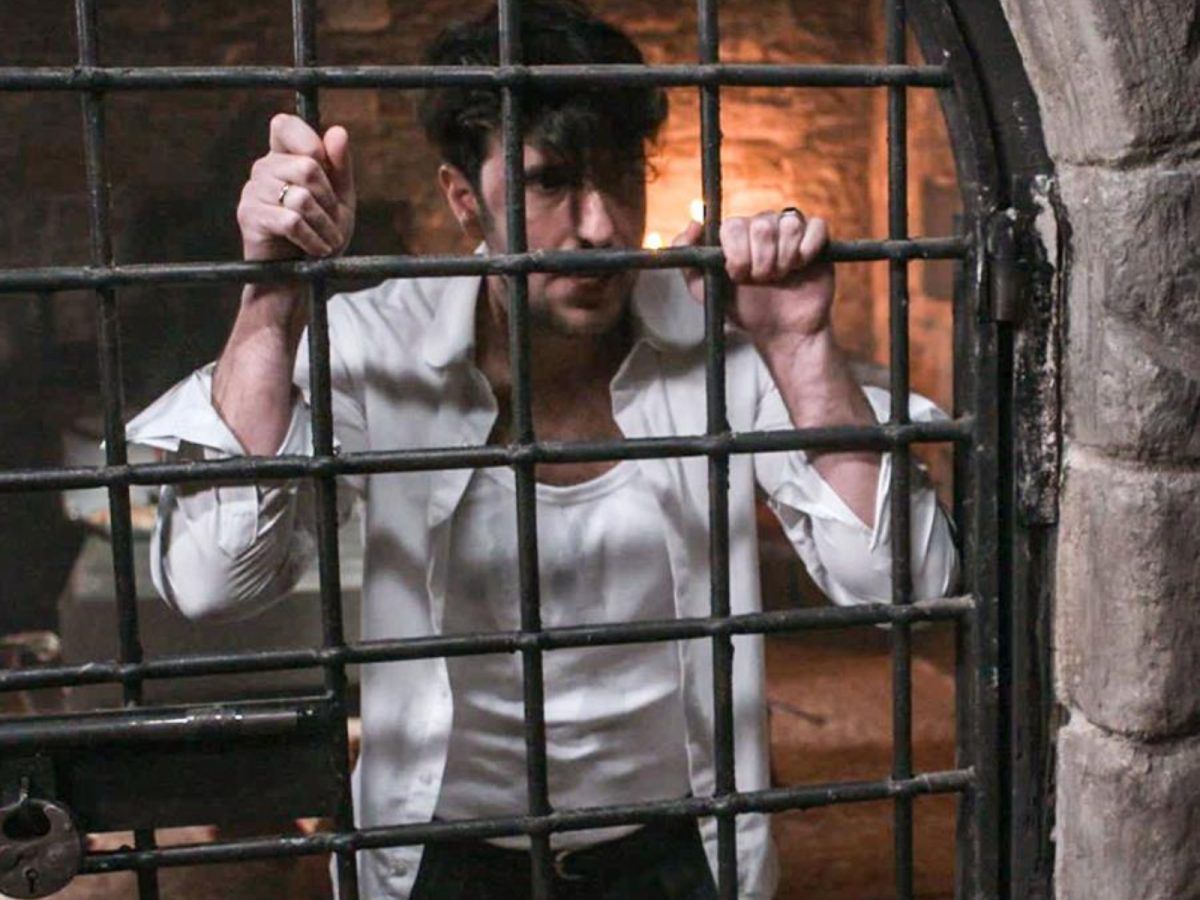 Grand Hotel: Ο Ρήγας πεθαίνει και η Αλίκη κατηγορείται για φόνο